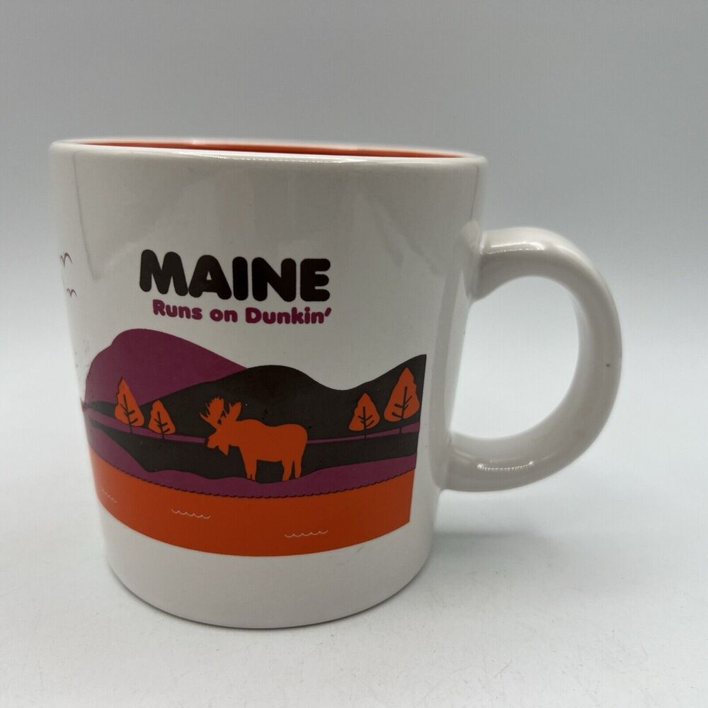 Maine Runs on Dunkin Donuts Coffee Mug Cup State Limited Edition 2012 Moose